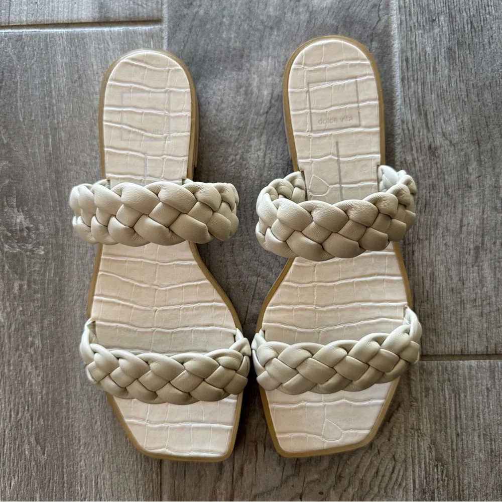 Dolce Vita Indy Cream Slide Sandal - Picture 2 of 7